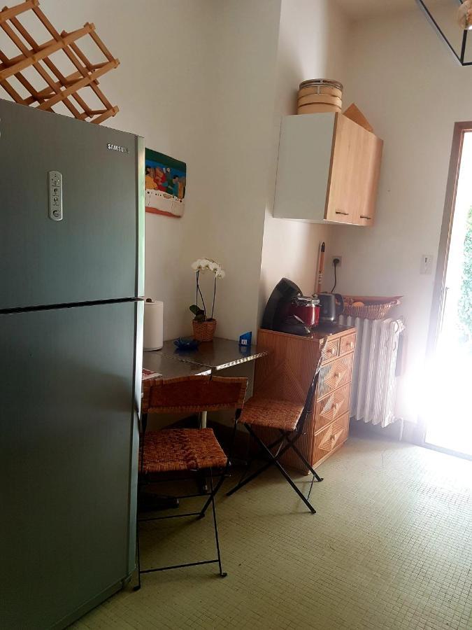 Lautre Acomodação com café da manhã Joyeuse Exterior foto